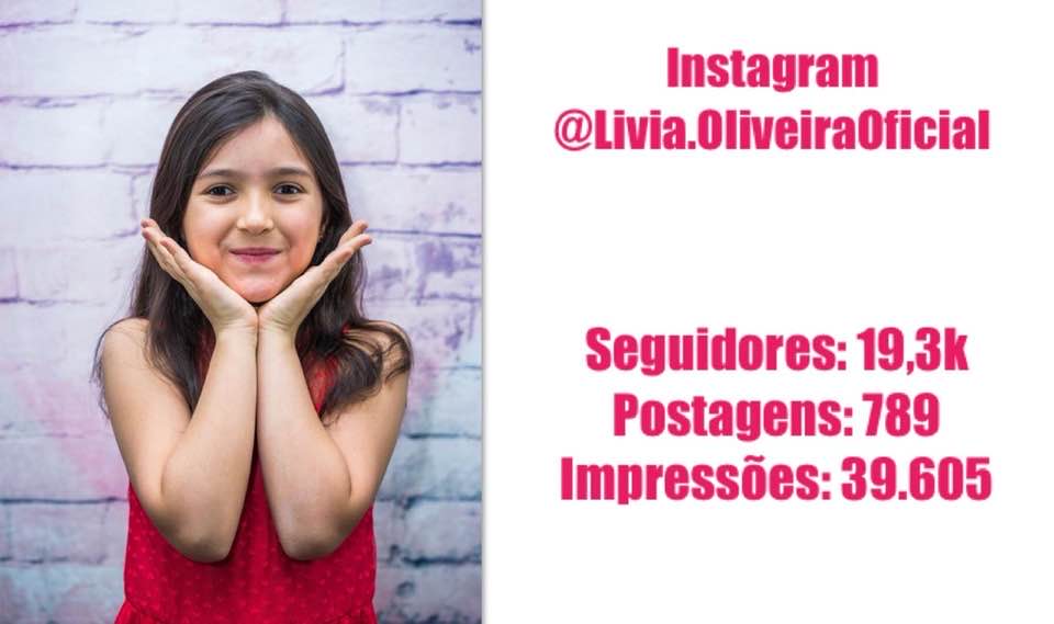 Livia Oliveira (6).jpg