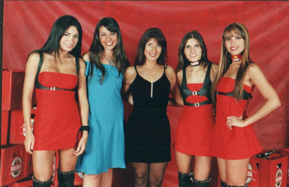 BRAHMA AÇÃO JANTAR MOD CAPA PLAYBOY.jpg